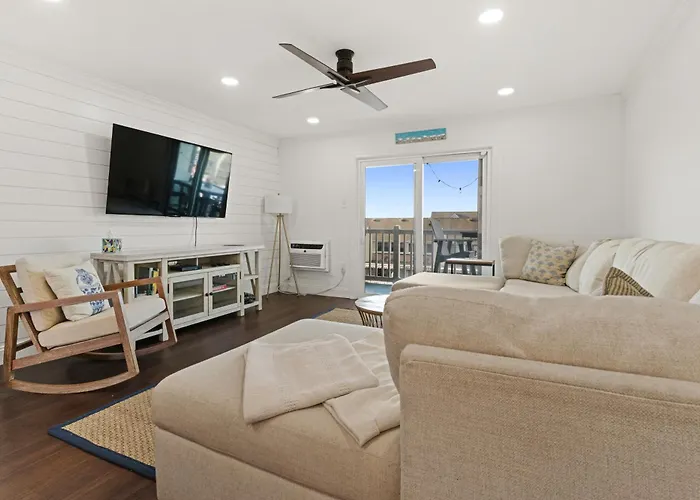 Holiday home Canalfront 2br In Ocmd W Balcony & Bay Sunset Views Ocean City